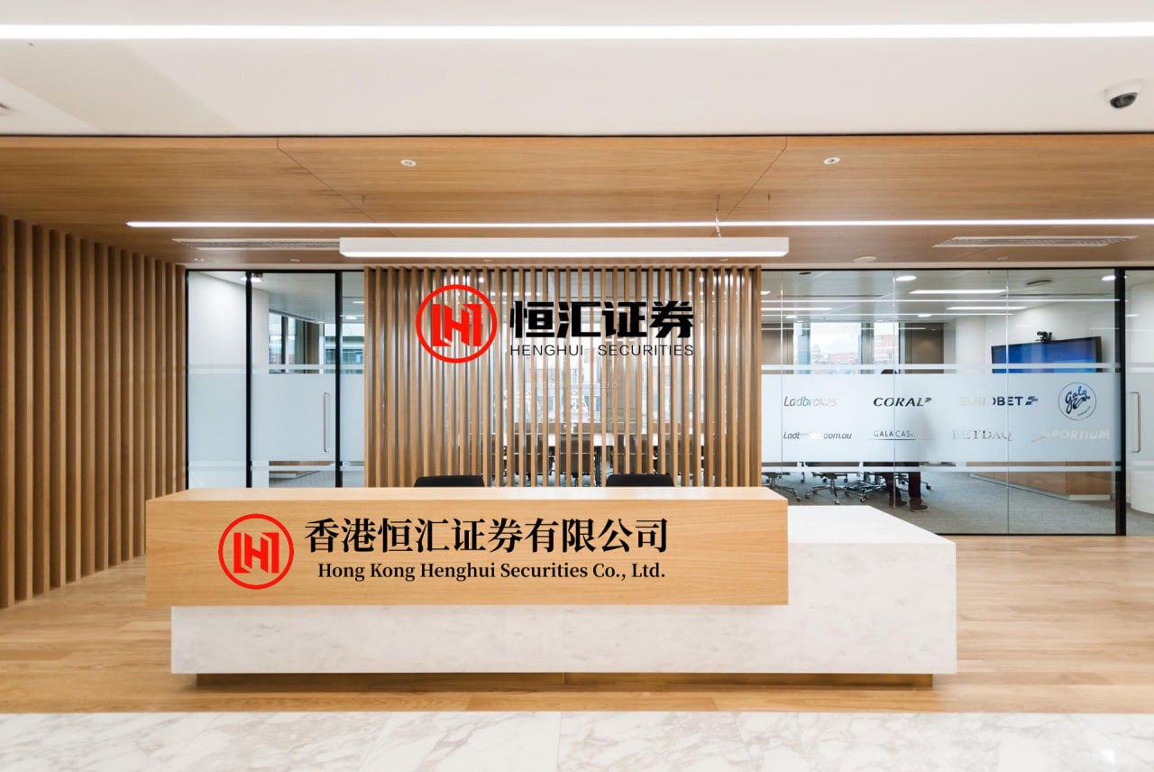 金领速配 《萌趣消防》第六章更新！家用电器，差点把客厅点燃...